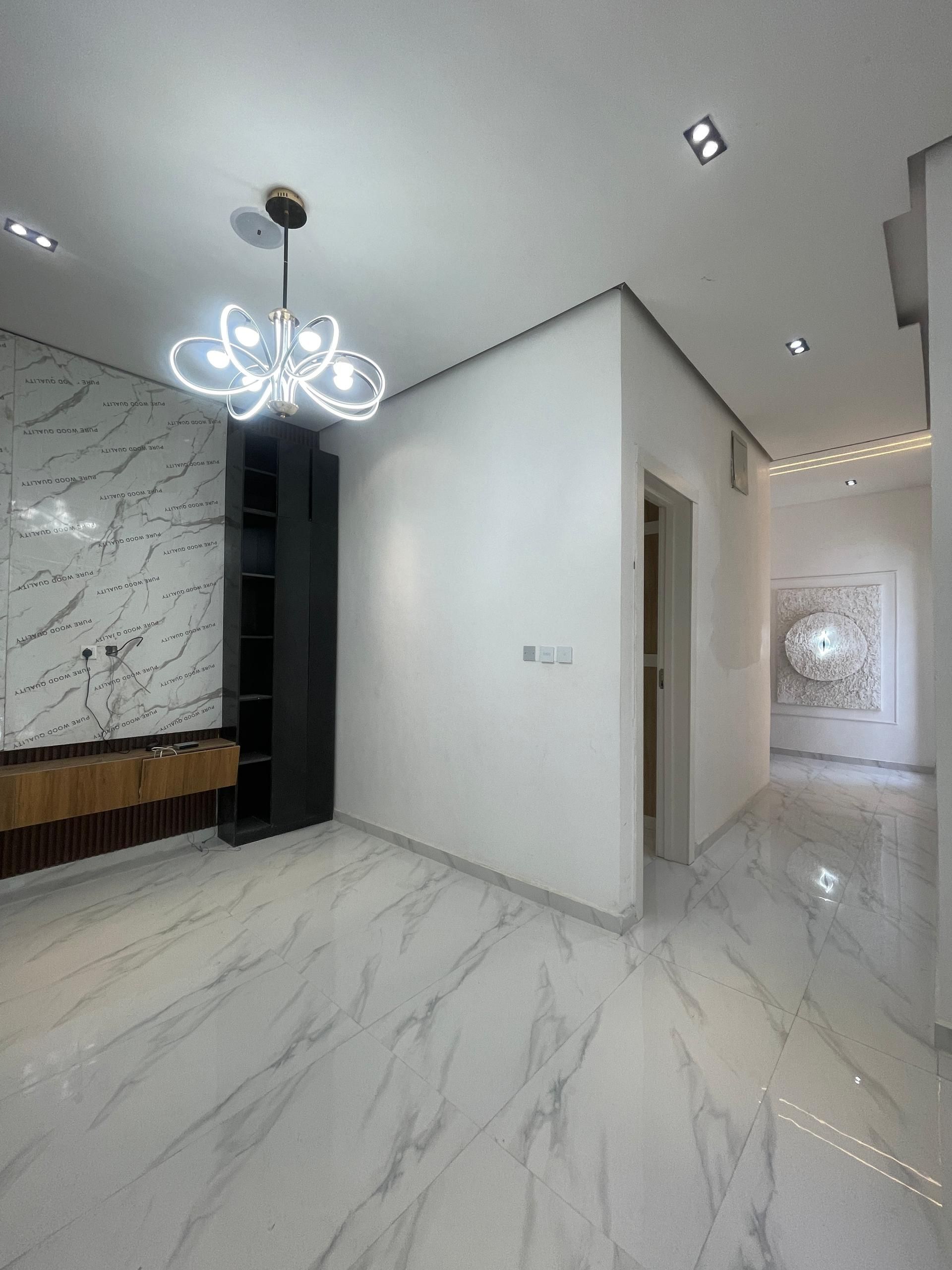 Luxury five bedroom detached duplex (CHEVRN5BDD09)