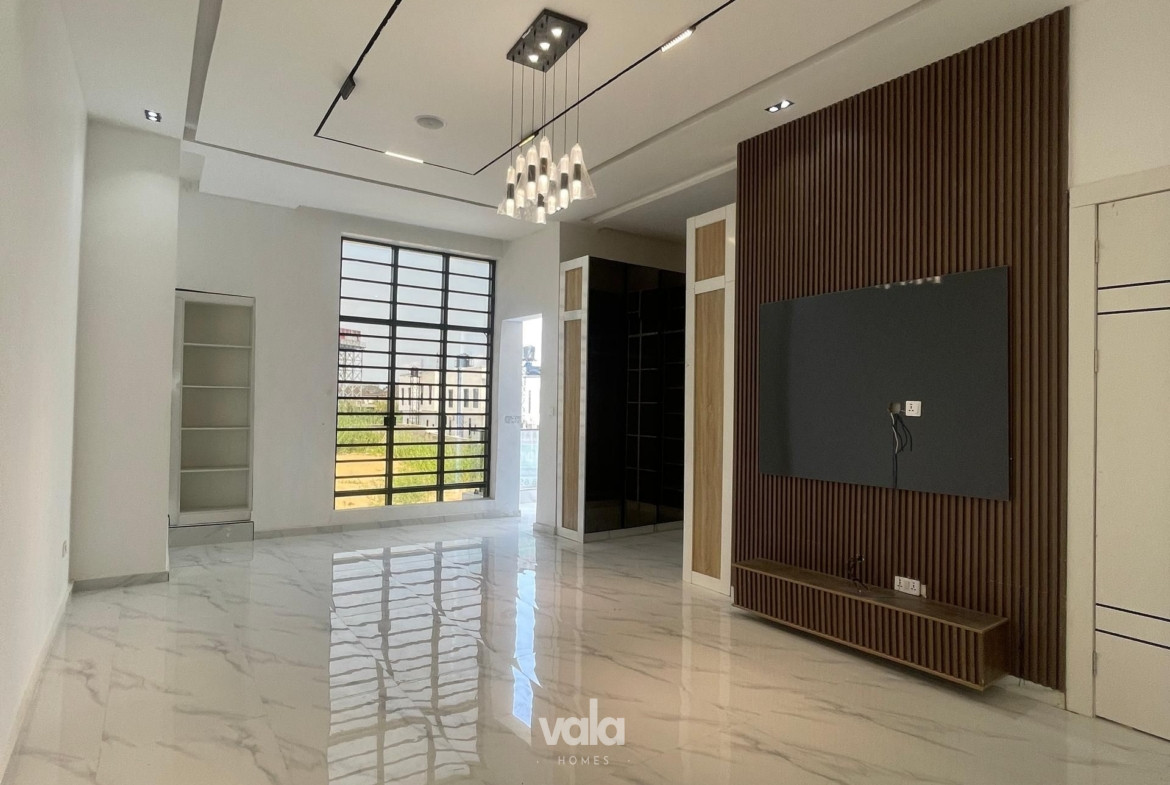 Luxury five bedroom detached duplex (CHEVRN5BDD09)