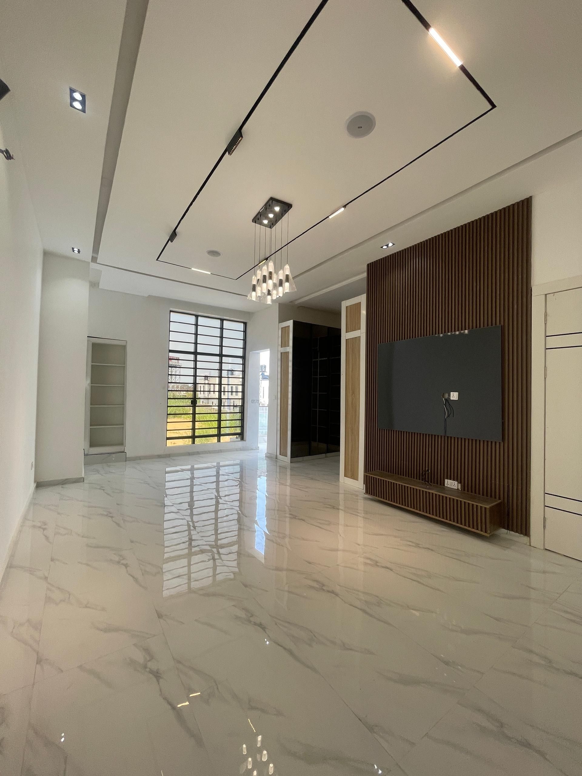 Luxury five bedroom detached duplex (CHEVRN5BDD09)