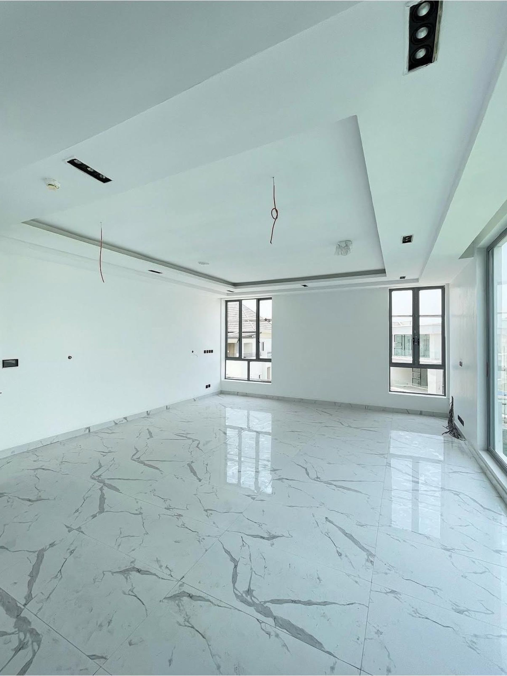 Luxury Five Bedroom Detached Duplex (OSAPA5BDD06)