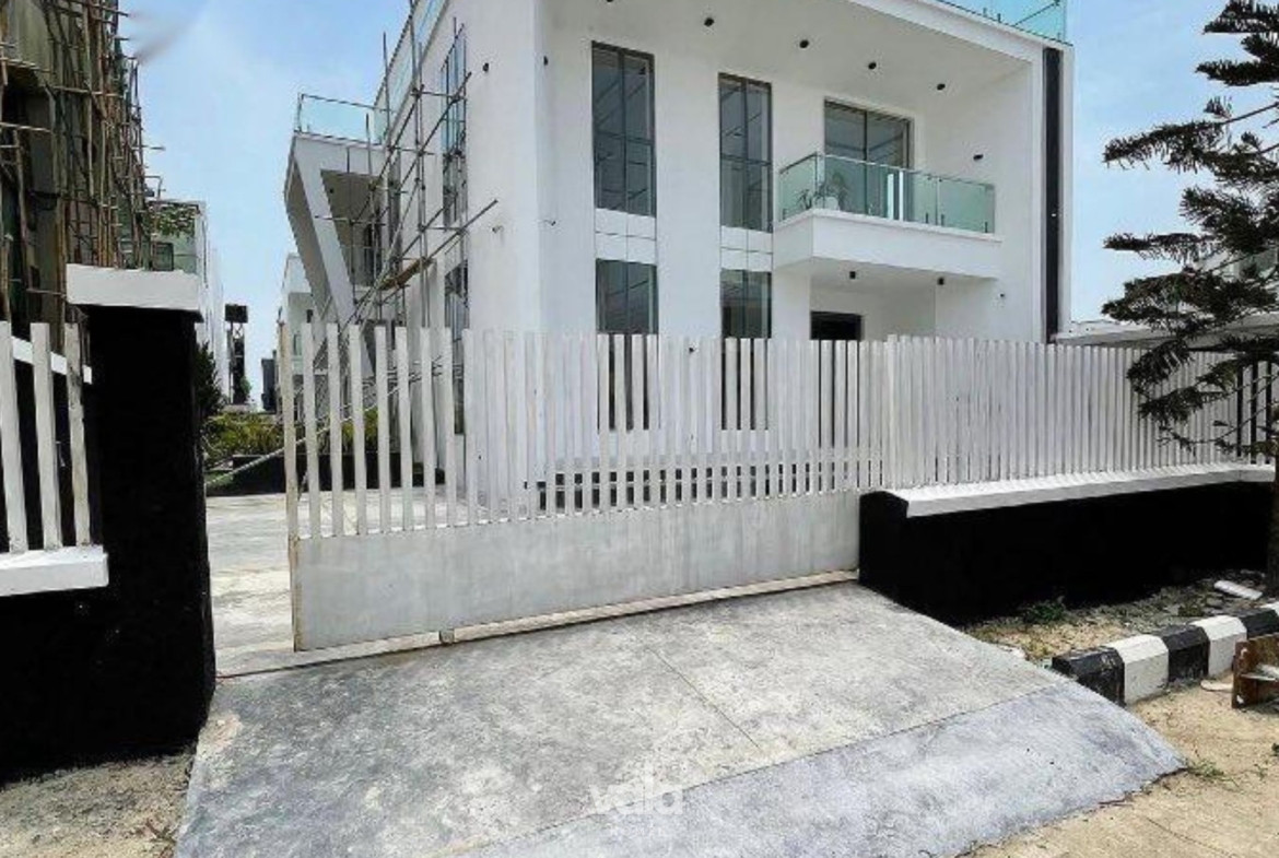 Luxury Five Bedroom Detached Duplex (OSAPA5BDD06)