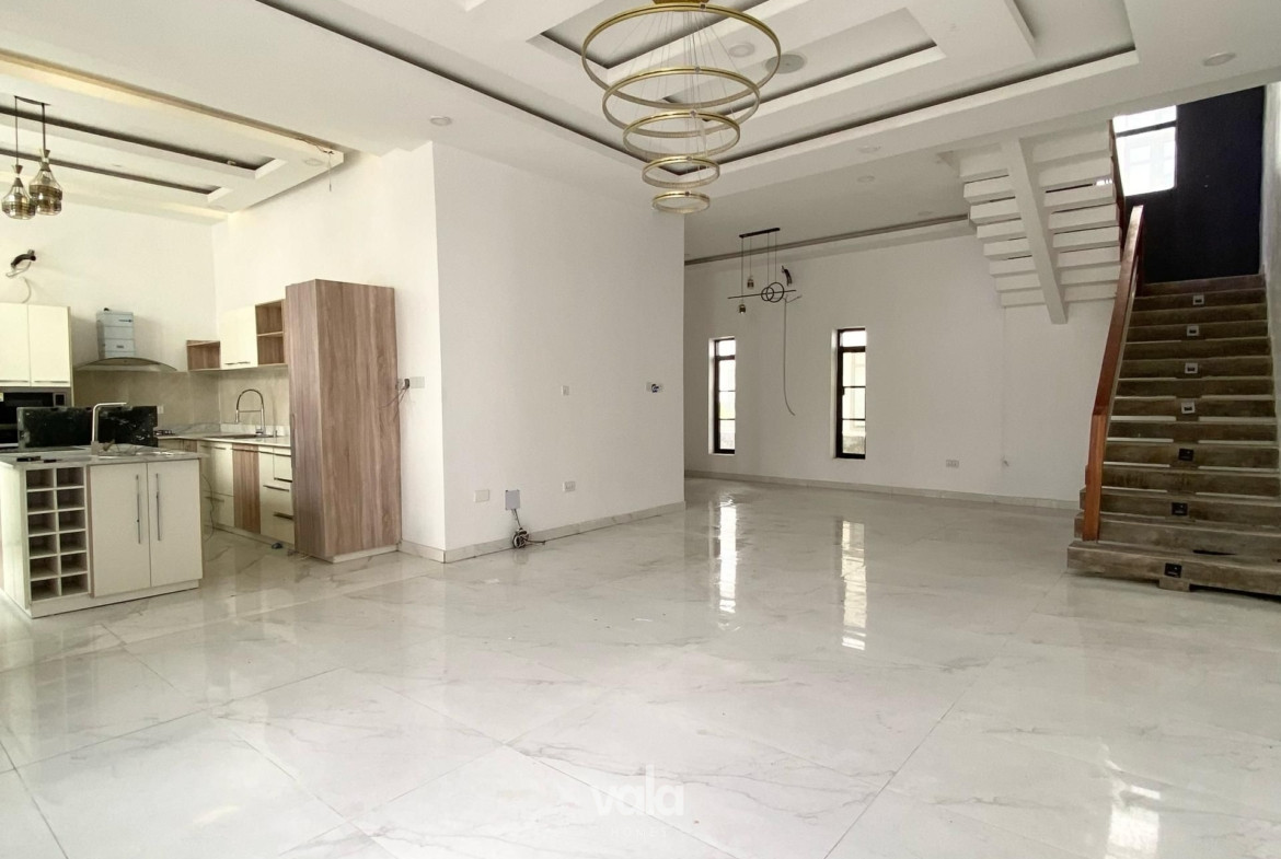 Luxury five bedroom detached duplex (OSAPA5BDD07)