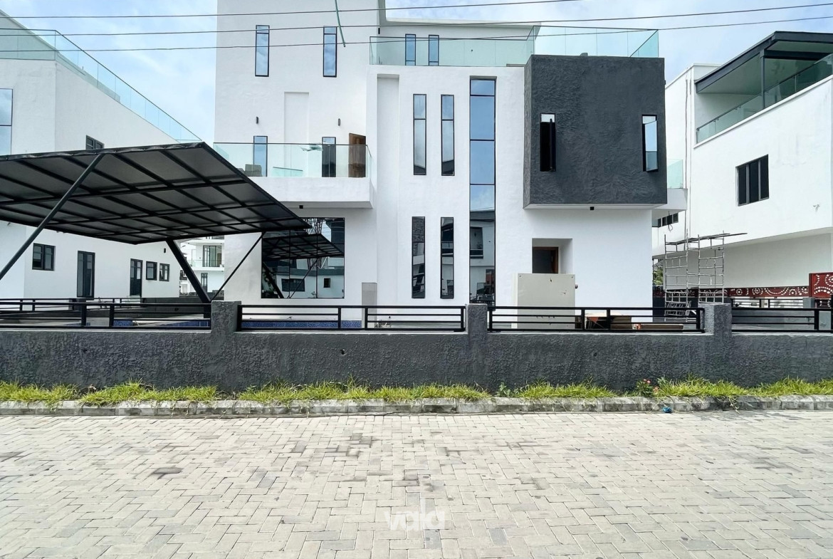 Luxury five bedroom detached duplex (OSAPA5BDD07)