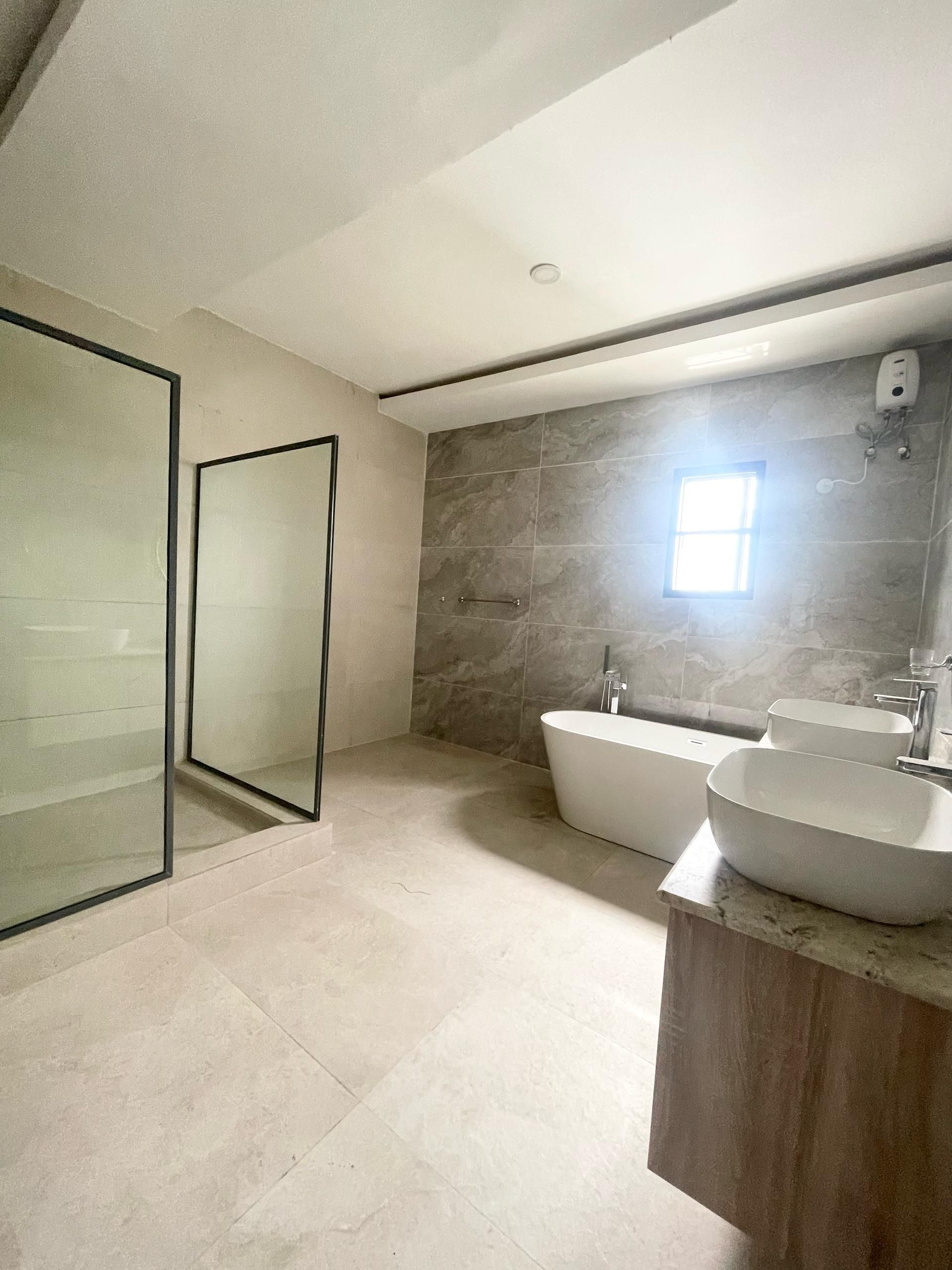 Luxury five bedroom detached duplex (OSAPA5BDD07)