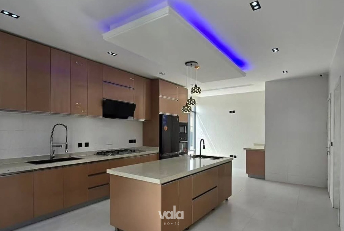 Luxury Five Bedroom Detached Duplex (OSAPA5BDD08)