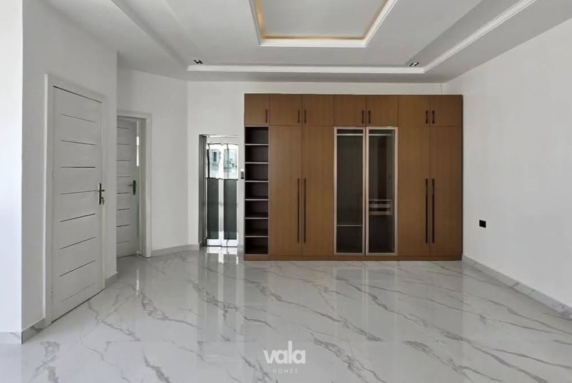 Luxury Five Bedroom Detached Duplex (OSAPA5BDD08)