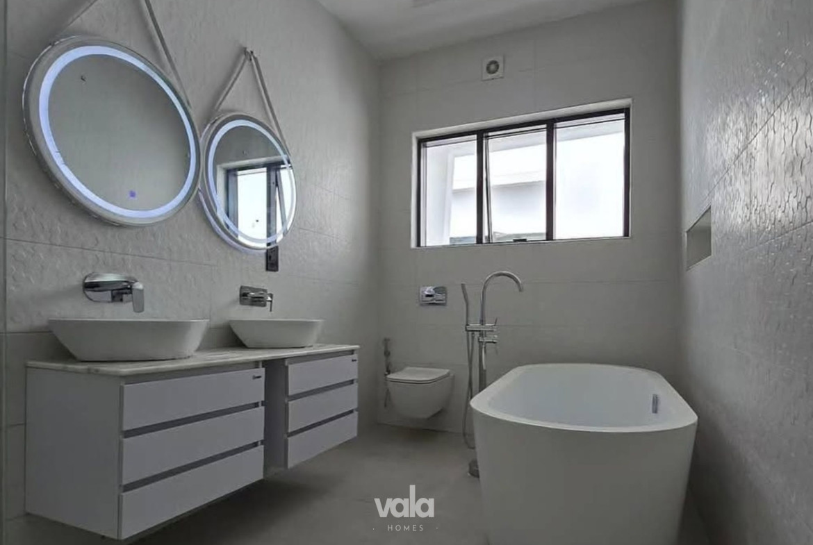 Luxury Five Bedroom Detached Duplex (OSAPA5BDD08)