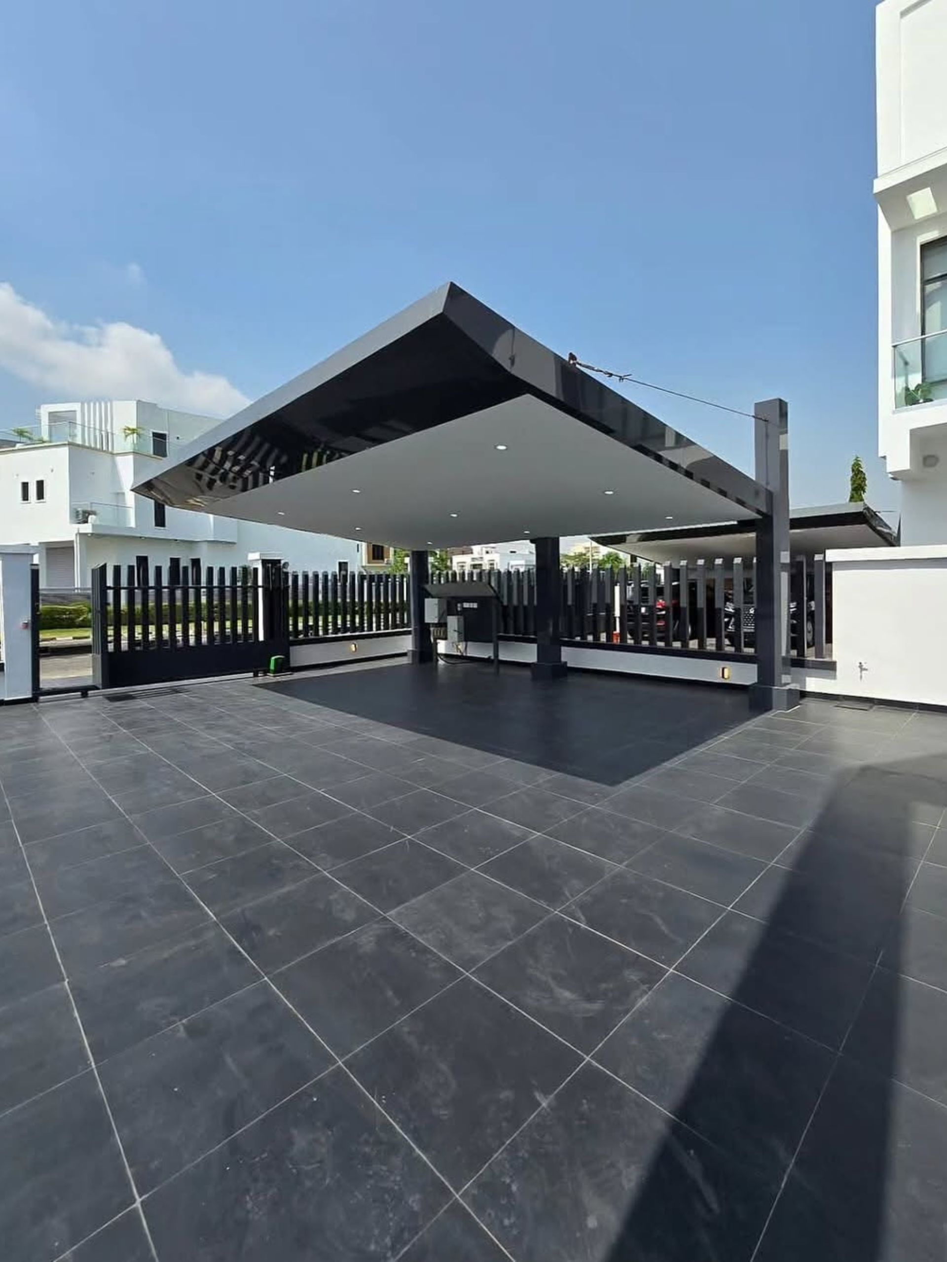 Luxury Five Bedroom Detached Duplex (OSAPA5BDD08)