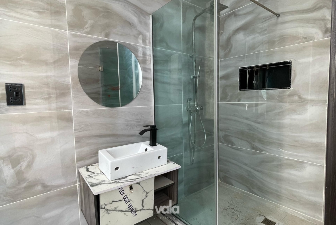 Luxury Five Bedroom Detached Duplex (OSAPA5BDD09)