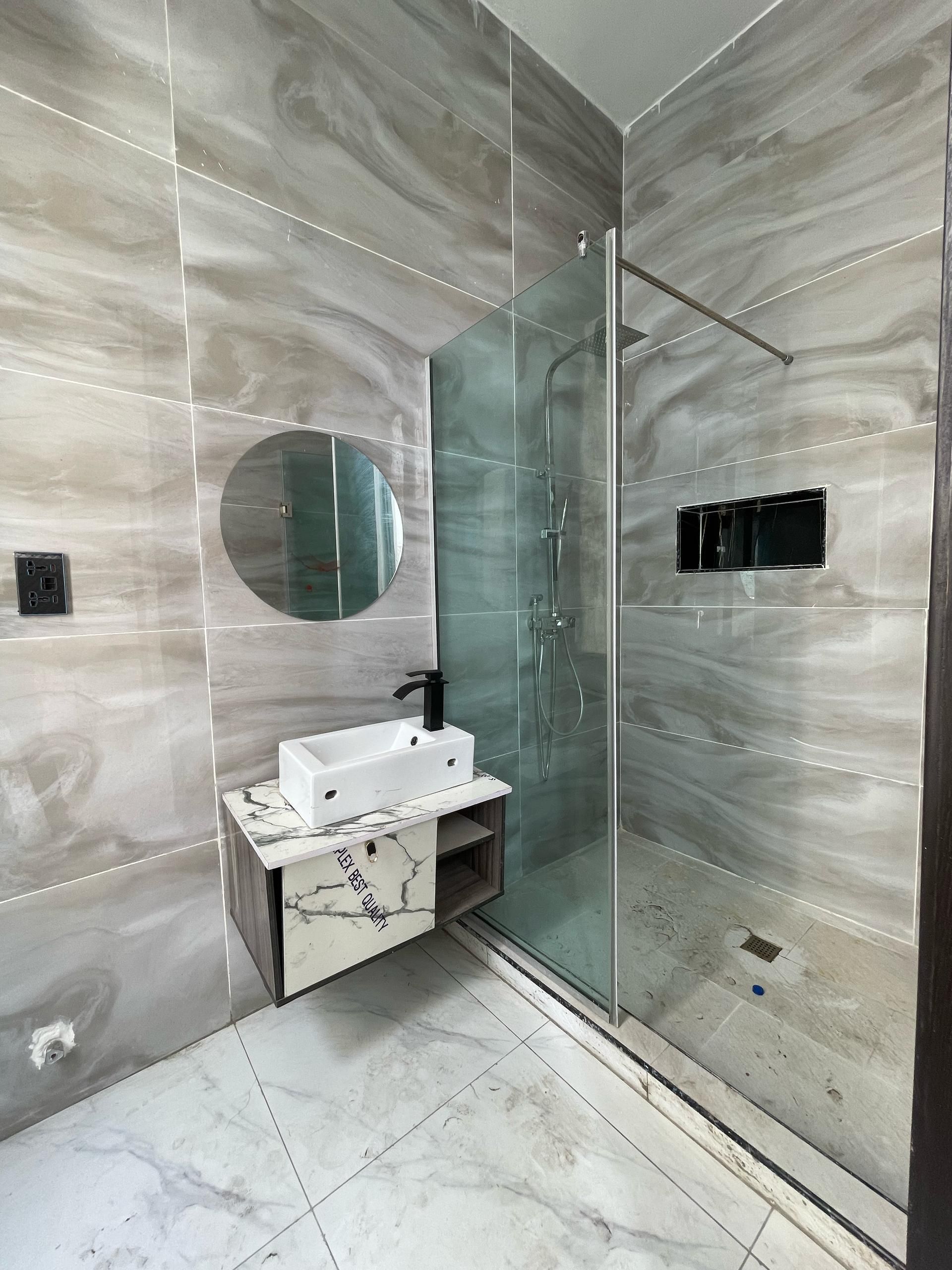 Luxury Five Bedroom Detached Duplex (OSAPA5BDD09)