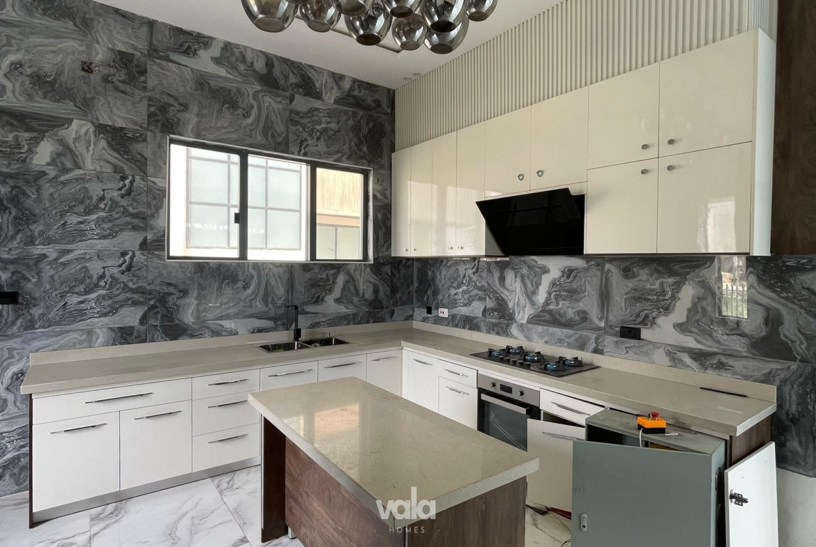 Luxury Five Bedroom Detached Duplex (OSAPA5BDD09)