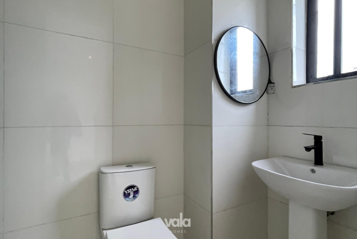 Luxury four bedroom terrace (IKATE4BT02)