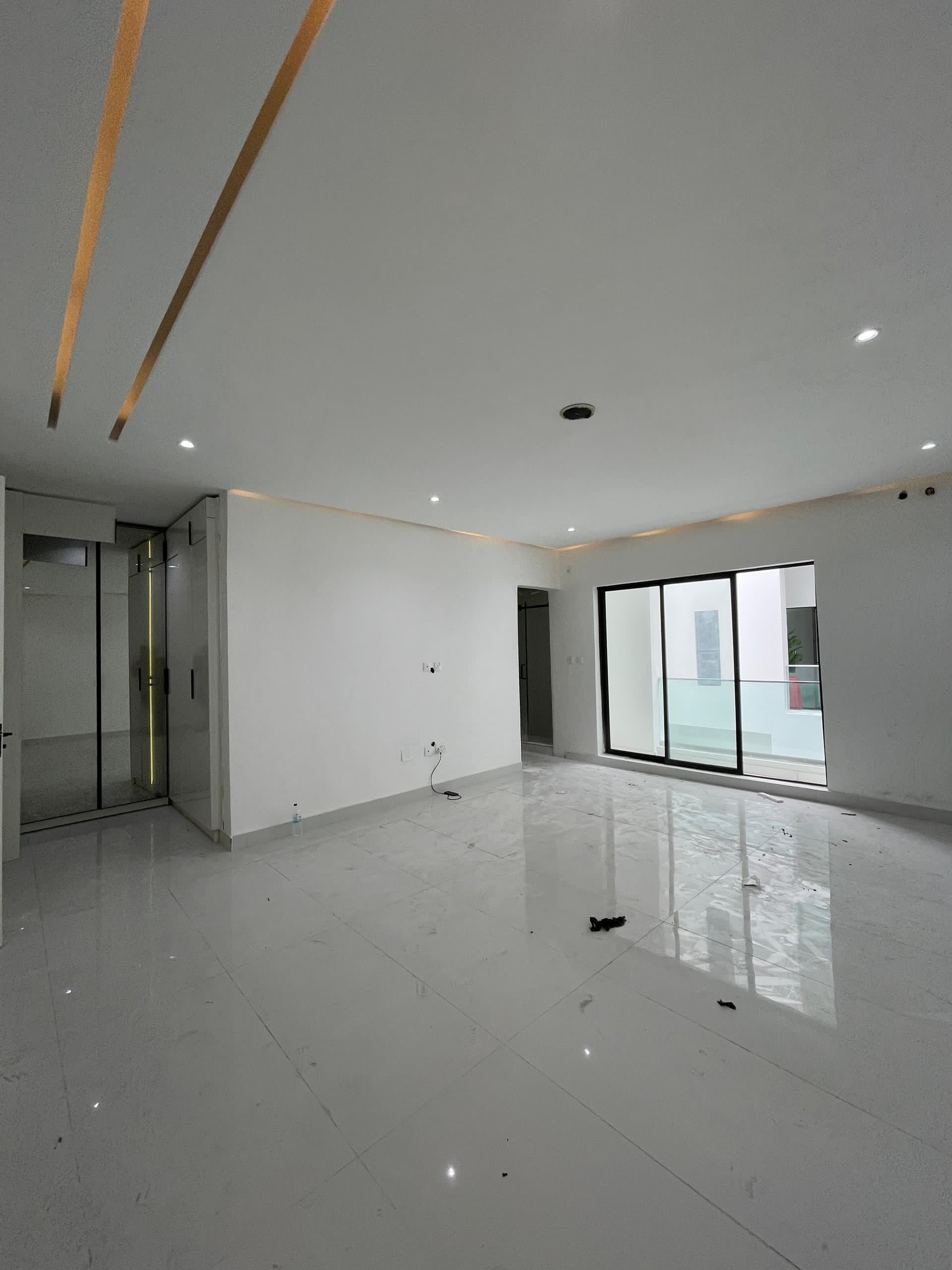 Luxury four bedroom terrace (IKATE4BT02)