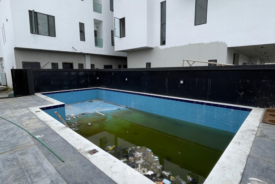 Luxury four bedroom terrace (IKATE4BT02)