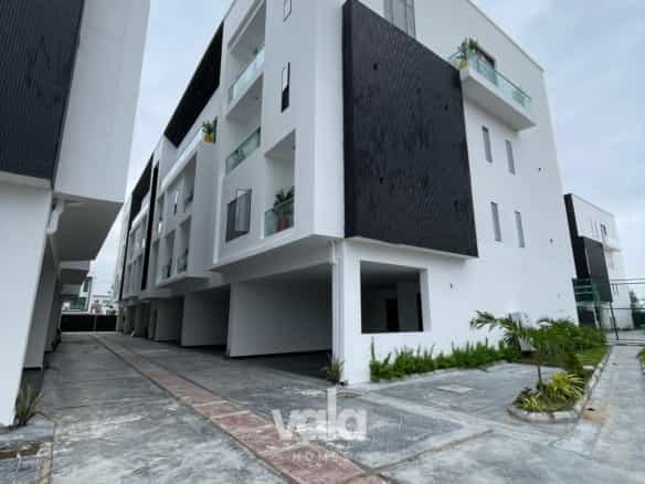 Luxury four bedroom terrace (ikate4bt02)