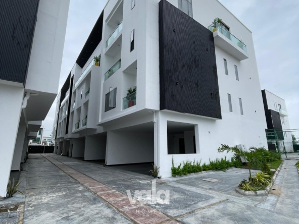 Luxury four bedroom terrace (ikate4bt02)