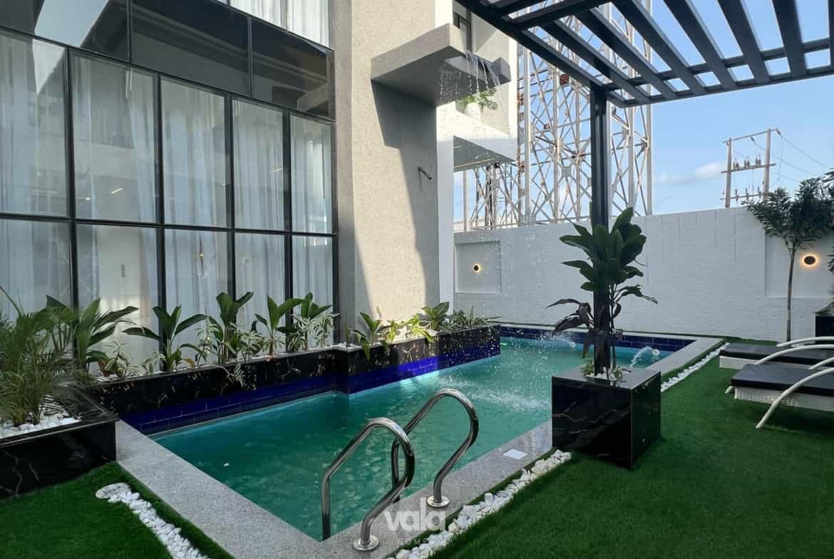 Neatly built five bedroom detached duplex (CHEVRN5BDD05)