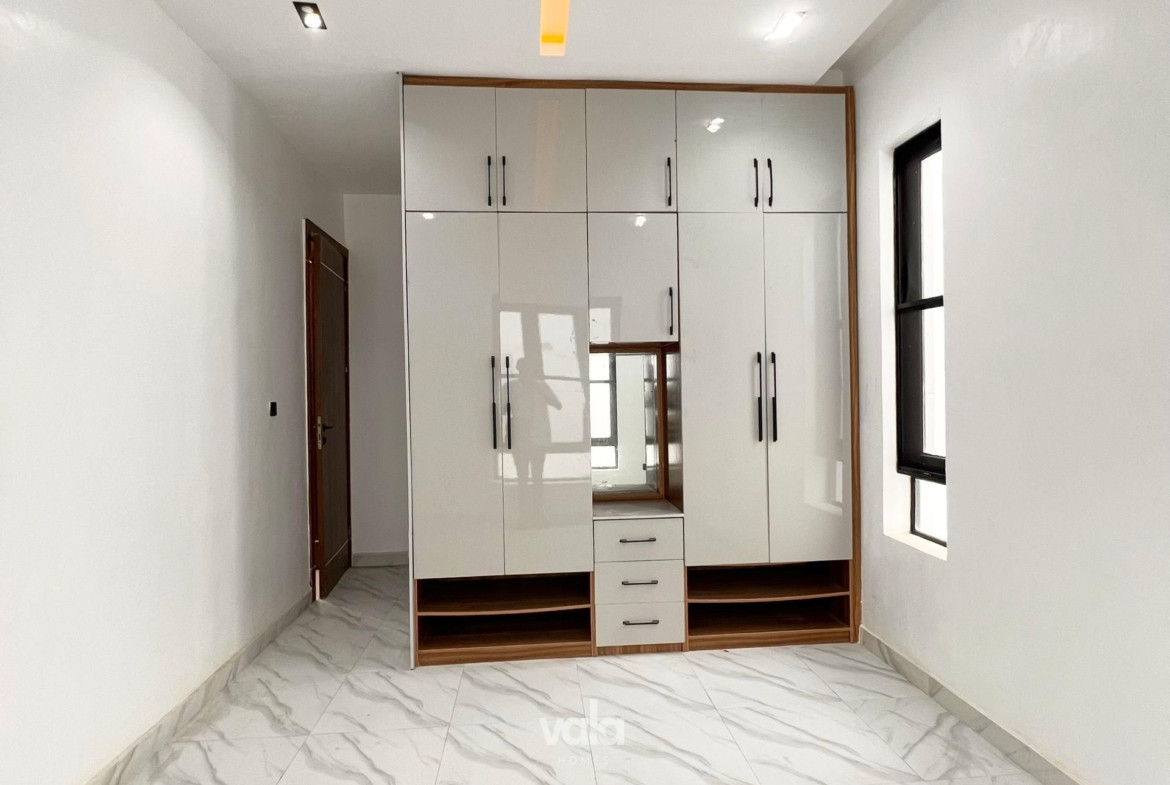 Neatly built four bedroom detached duplex (ORCHID4BDD05)