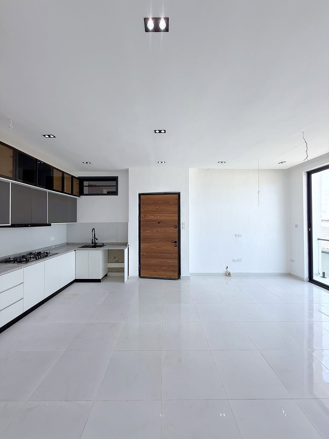 Neatly built two bedroom apartment (OLOGOLO2B01)