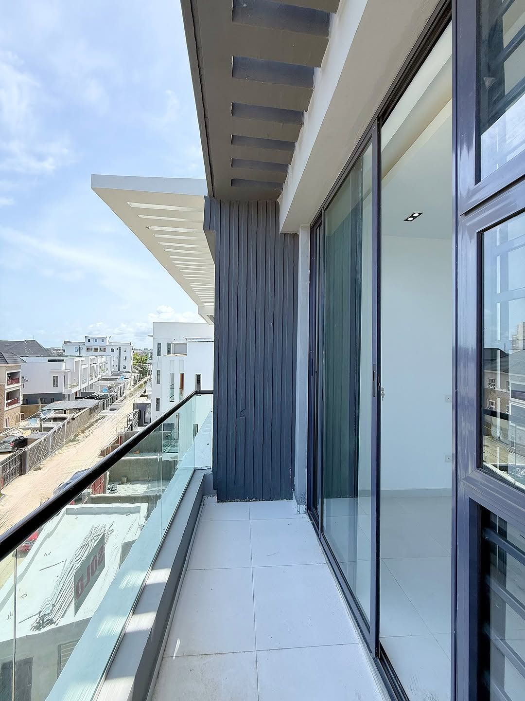 Neatly built two bedroom apartment (OLOGOLO2B01)
