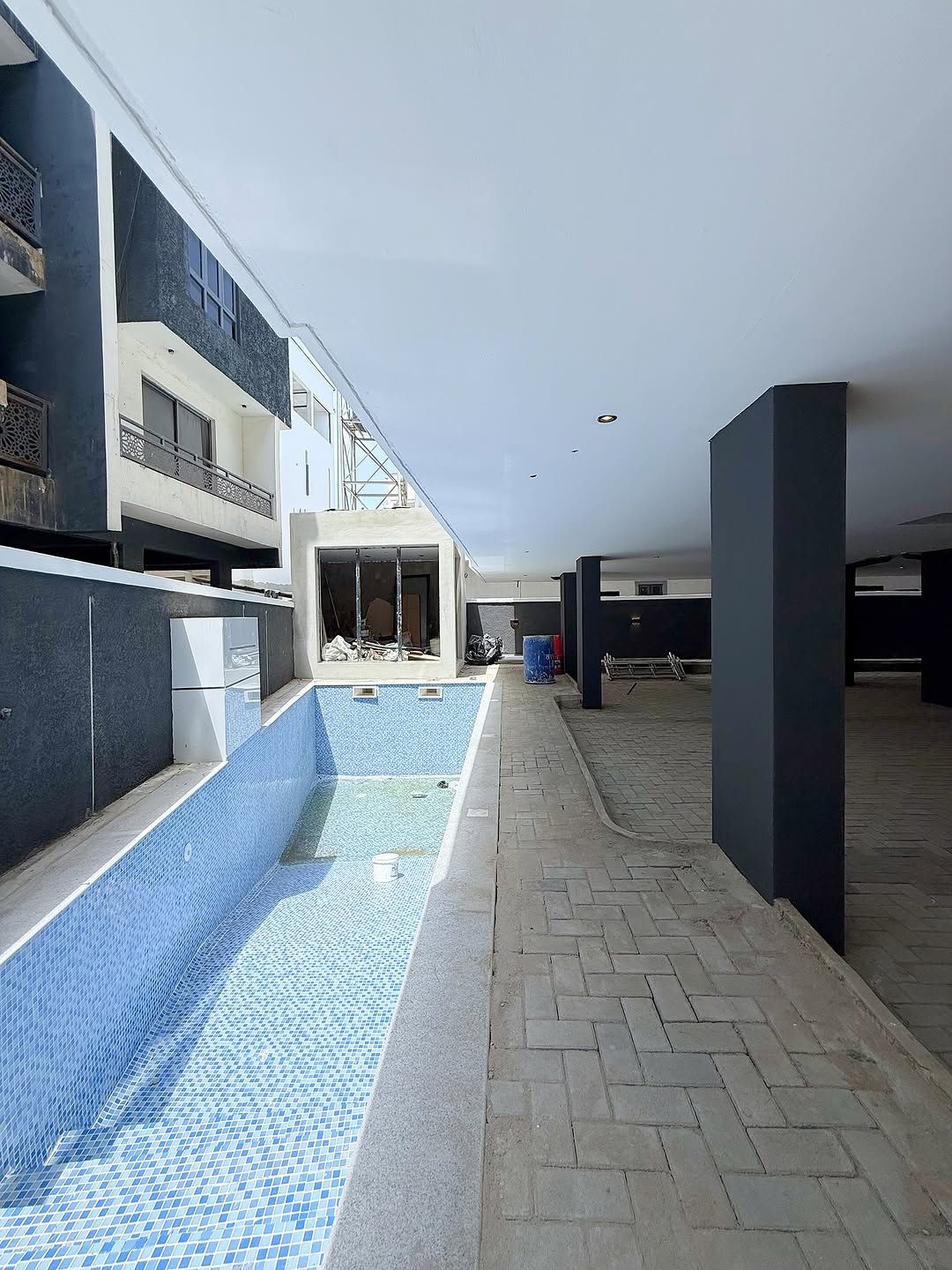 Neatly built two bedroom apartment (OLOGOLO2B01)