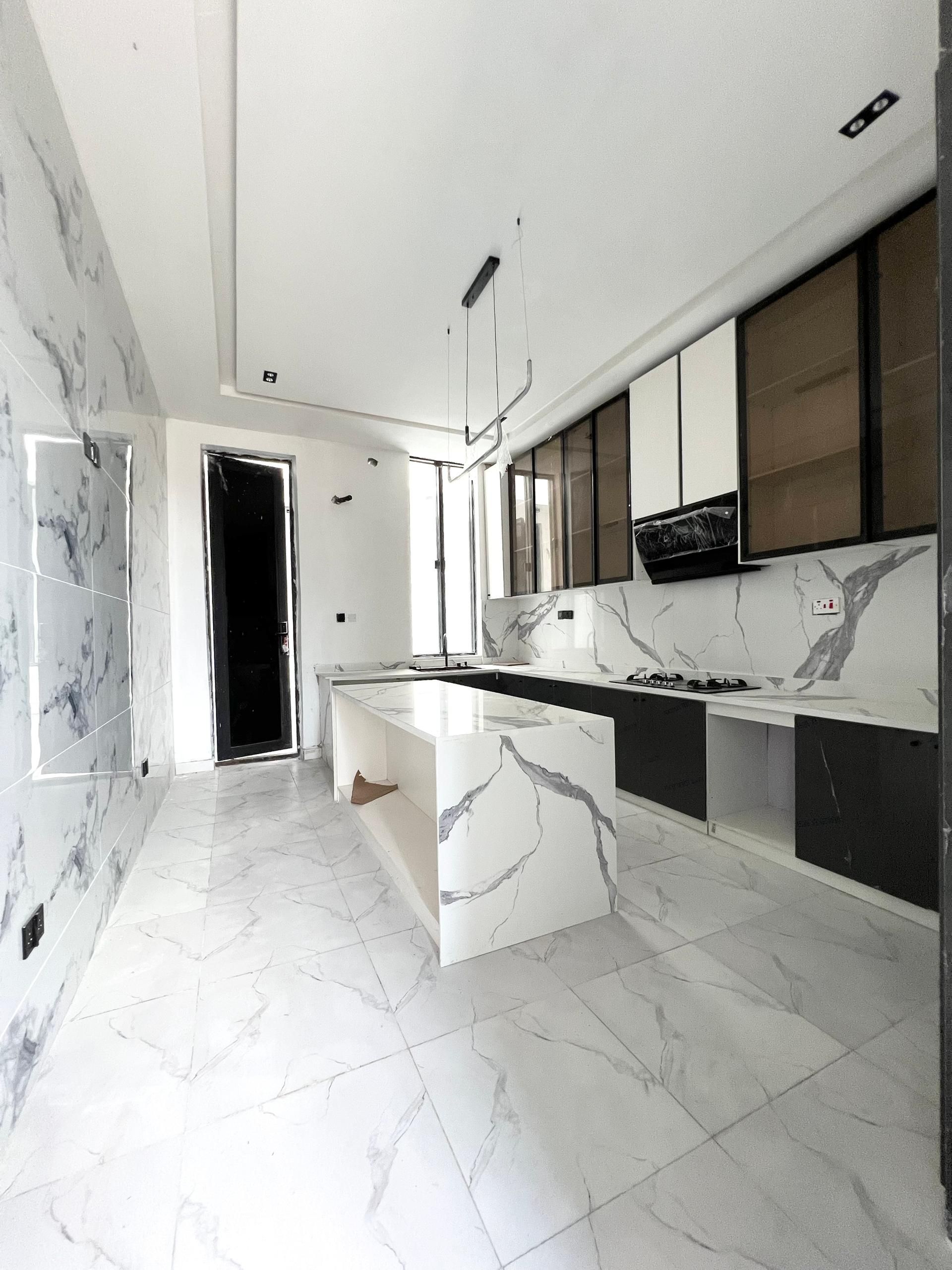 Newly built five bedroom detached duplex (CHEVRN5BDD07)
