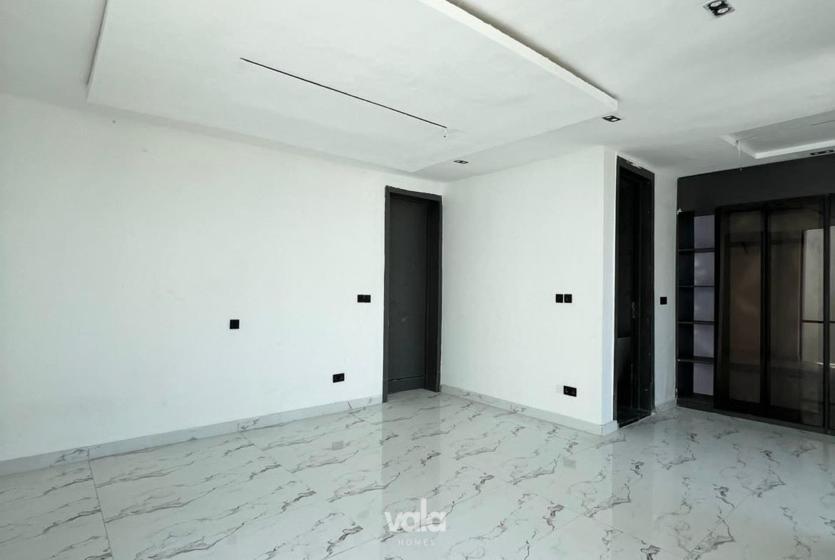 Newly built five bedroom detached duplex (CHEVRN5BDD07)