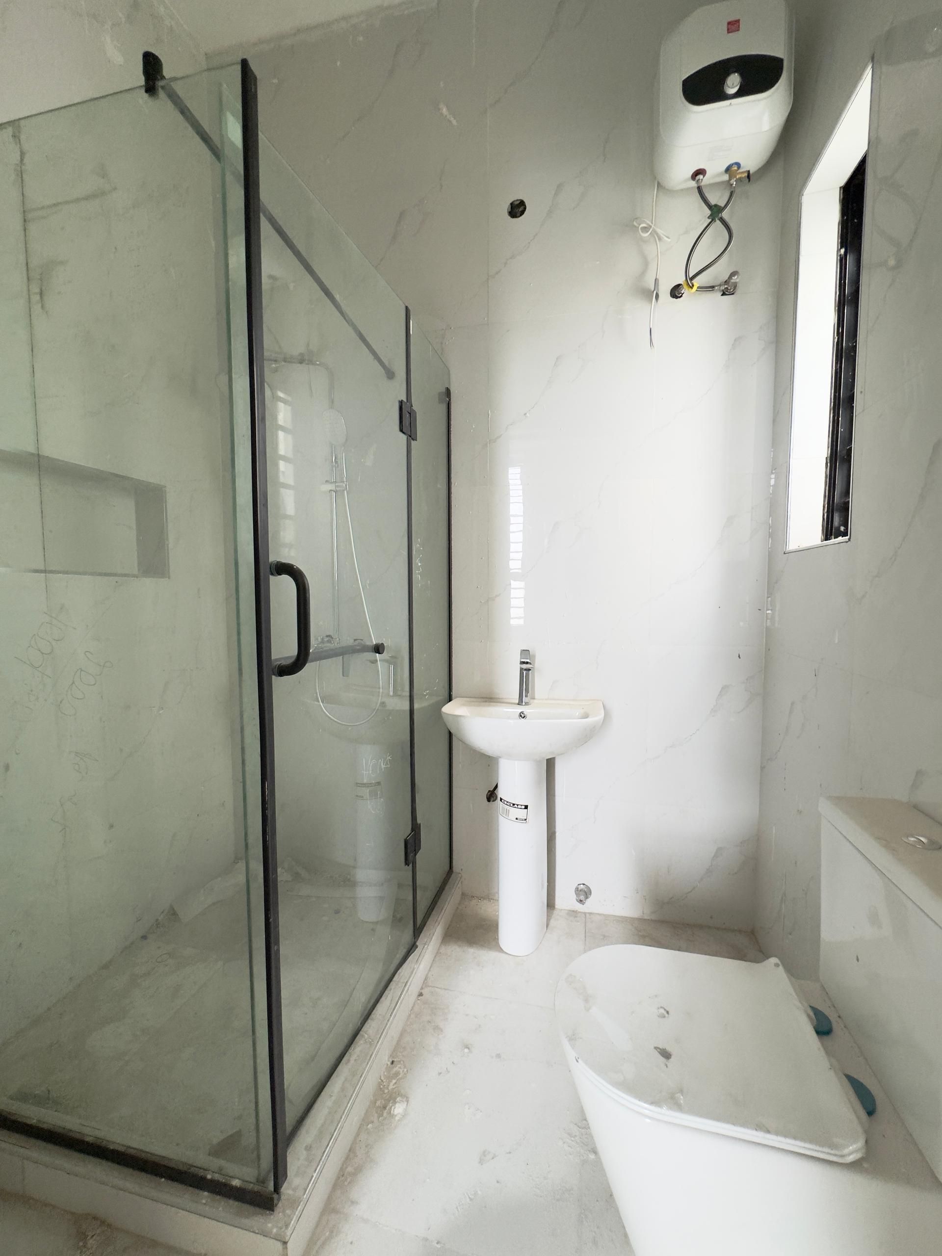 Newly built five bedroom detached duplex (CHEVRN5BDD10)