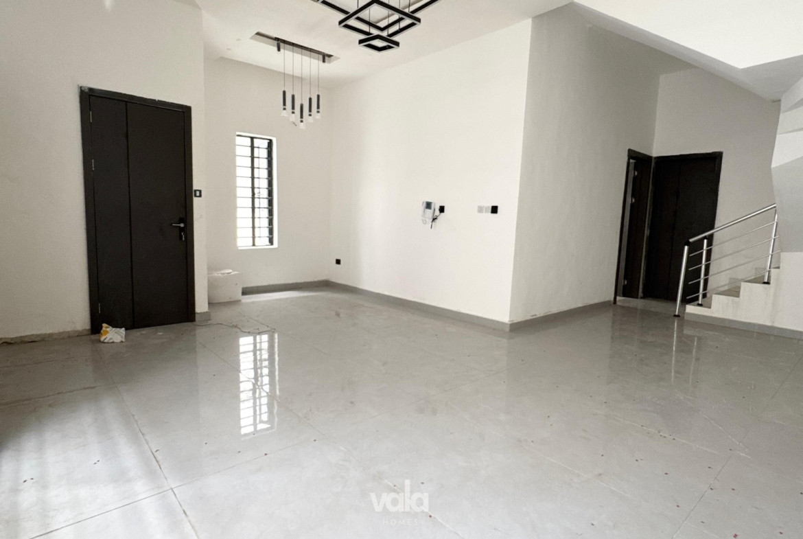 Newly built four bedroom semi-detached duplex (OSAPA4BSD01)