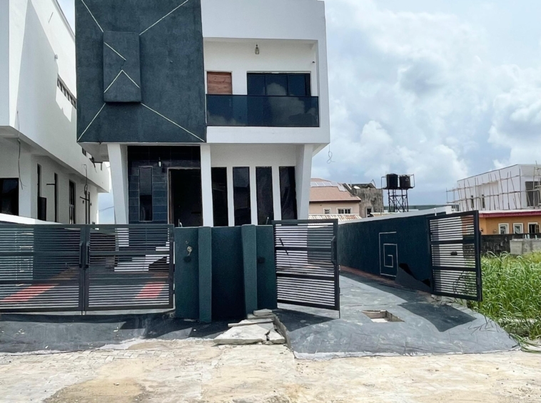 Four bedroom detached duplex (ikota4bdd02