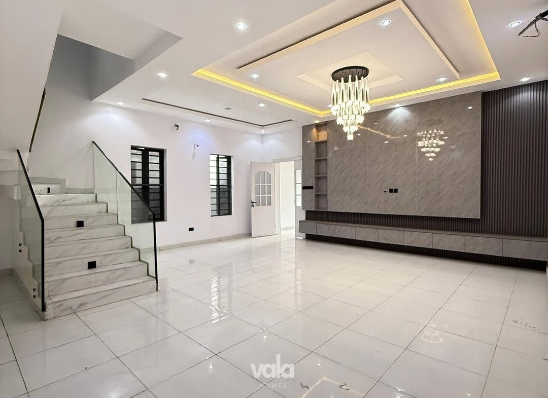 Five Bedroom Detached Duplex (Chevrn5bd11)