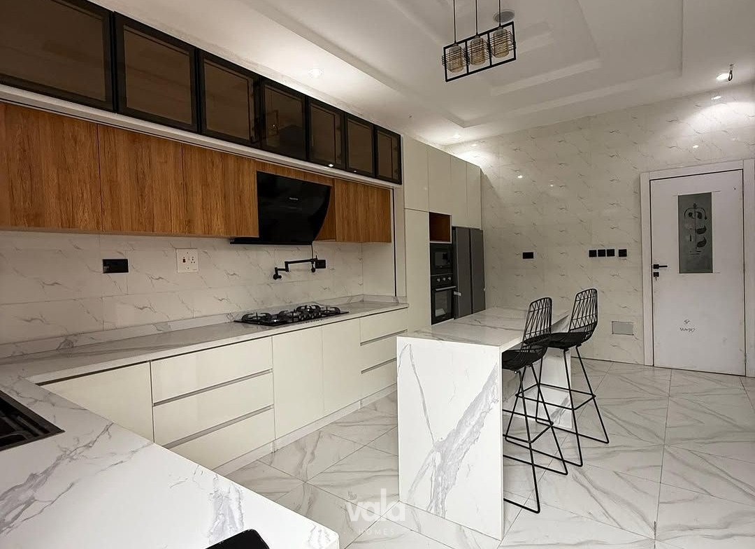 Five Bedroom Detached Duplex (Chevrn5bd11)