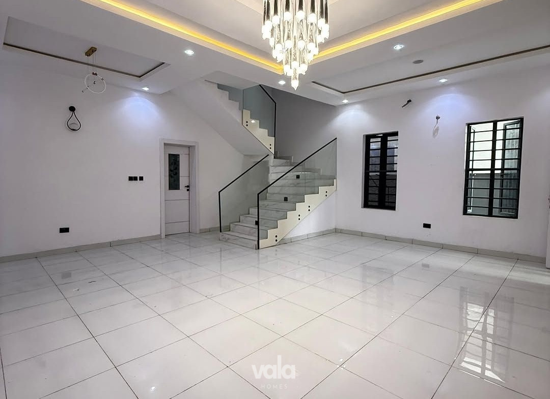 Five Bedroom Detached Duplex (Chevrn5bd11)