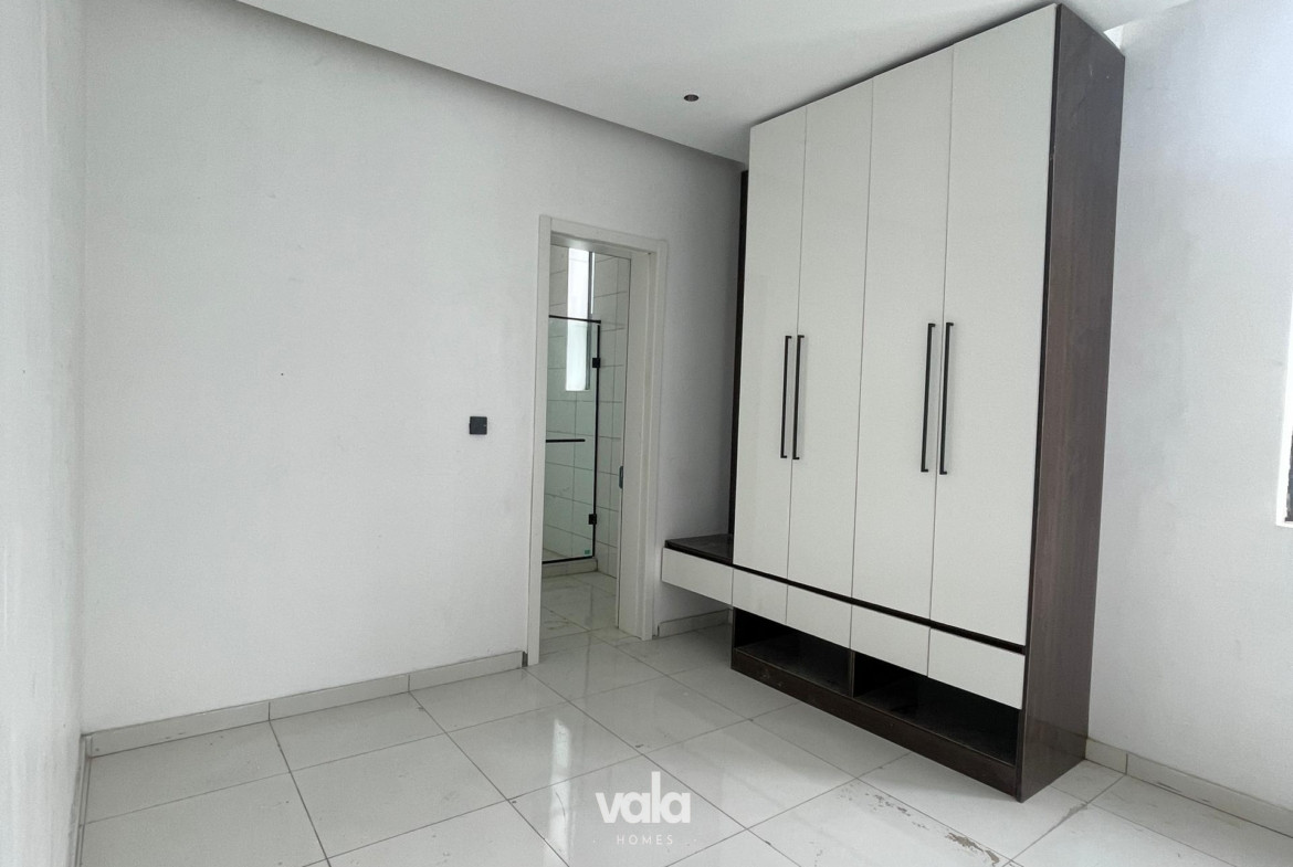2 bedroom apartment  (LEKKI2B24)
