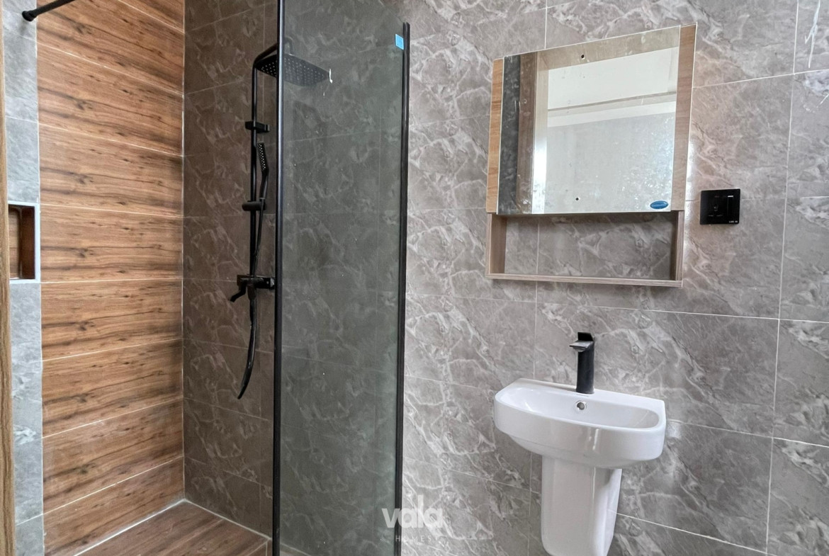 2BEDROOM APARTMENT FOR SALE (IKOTA2B0)