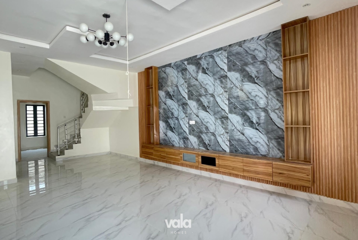 4 bedroom semi detached duplex (IKOTA4BSD09)