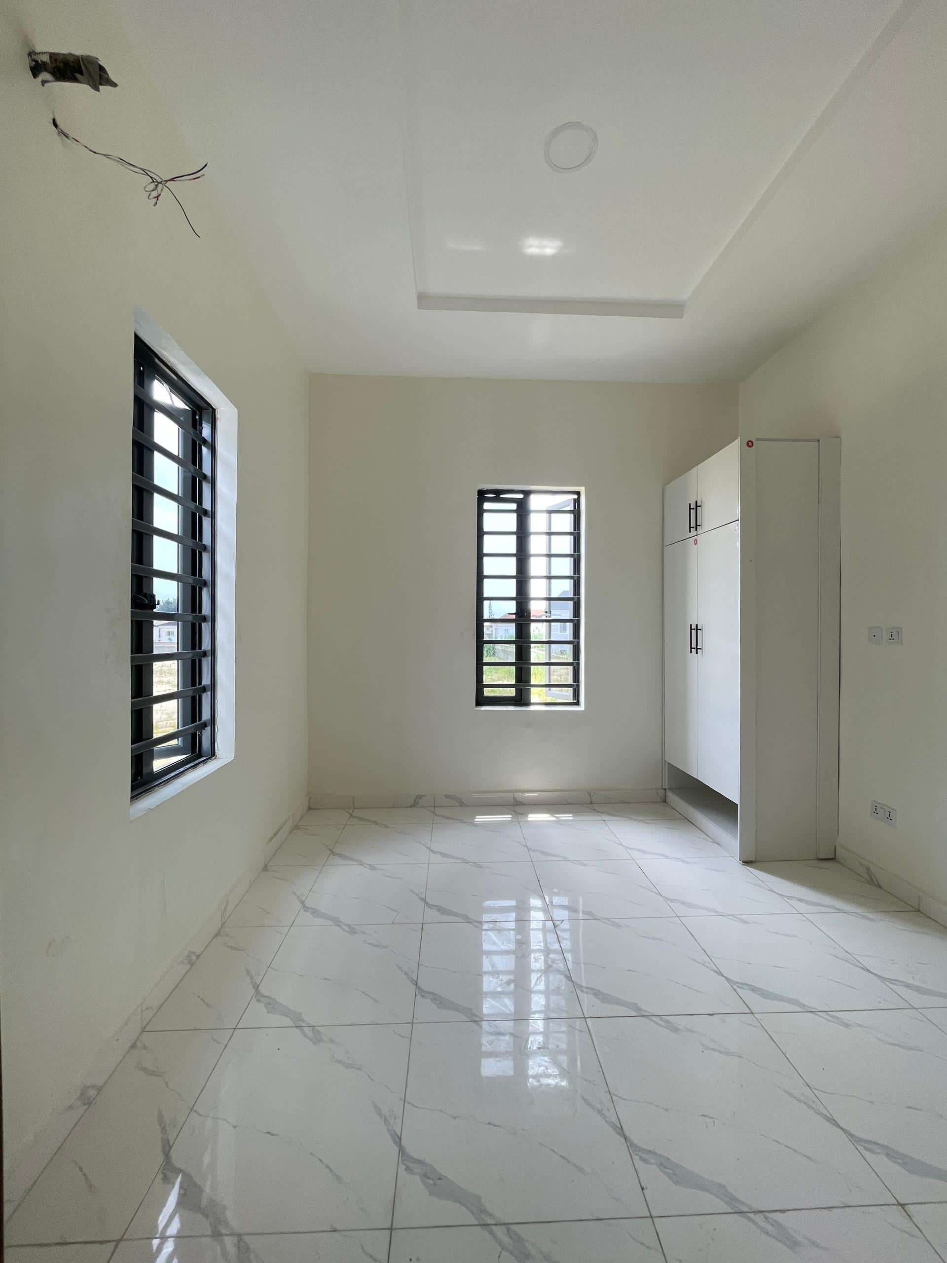 4 bedroom semi detached duplex (IKOTA4BSD09)