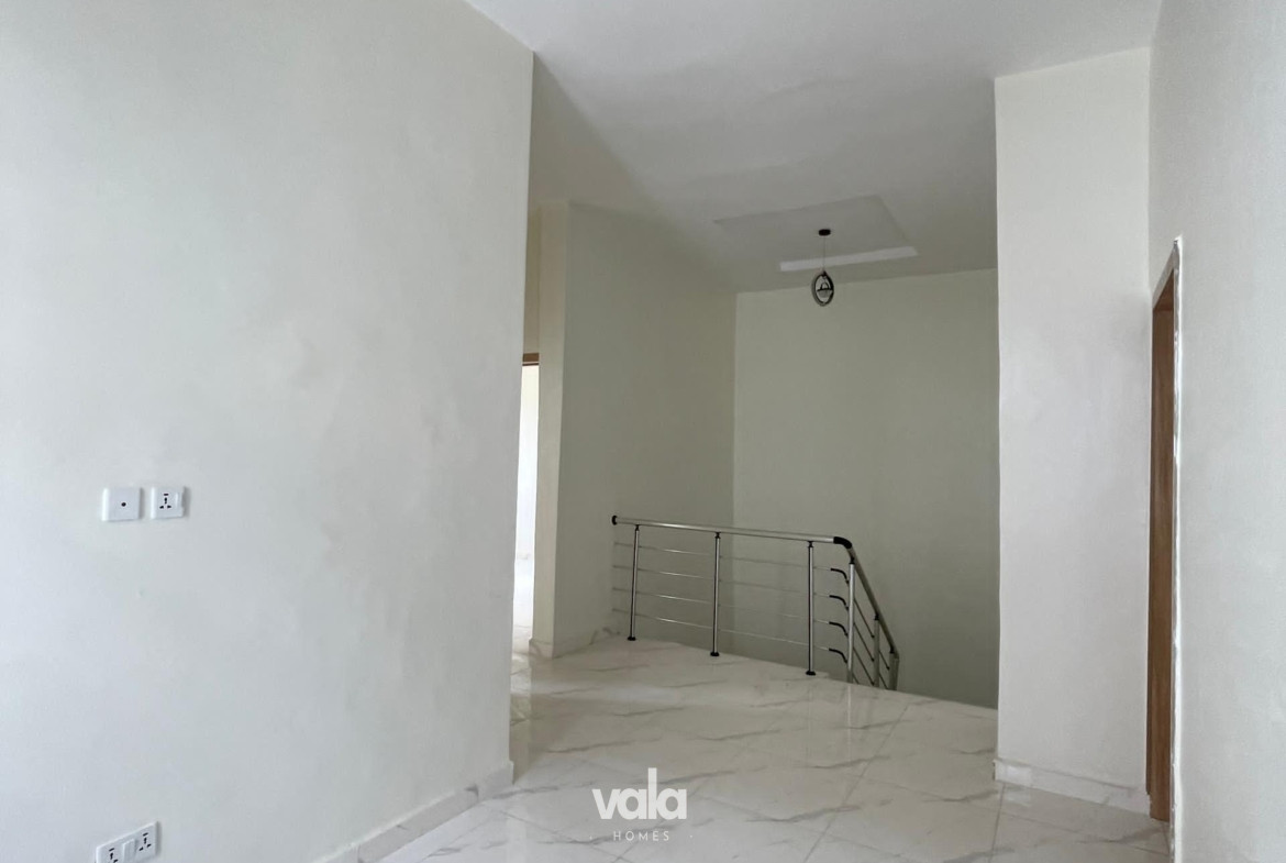 4 bedroom semi detached duplex (IKOTA4BSD09)