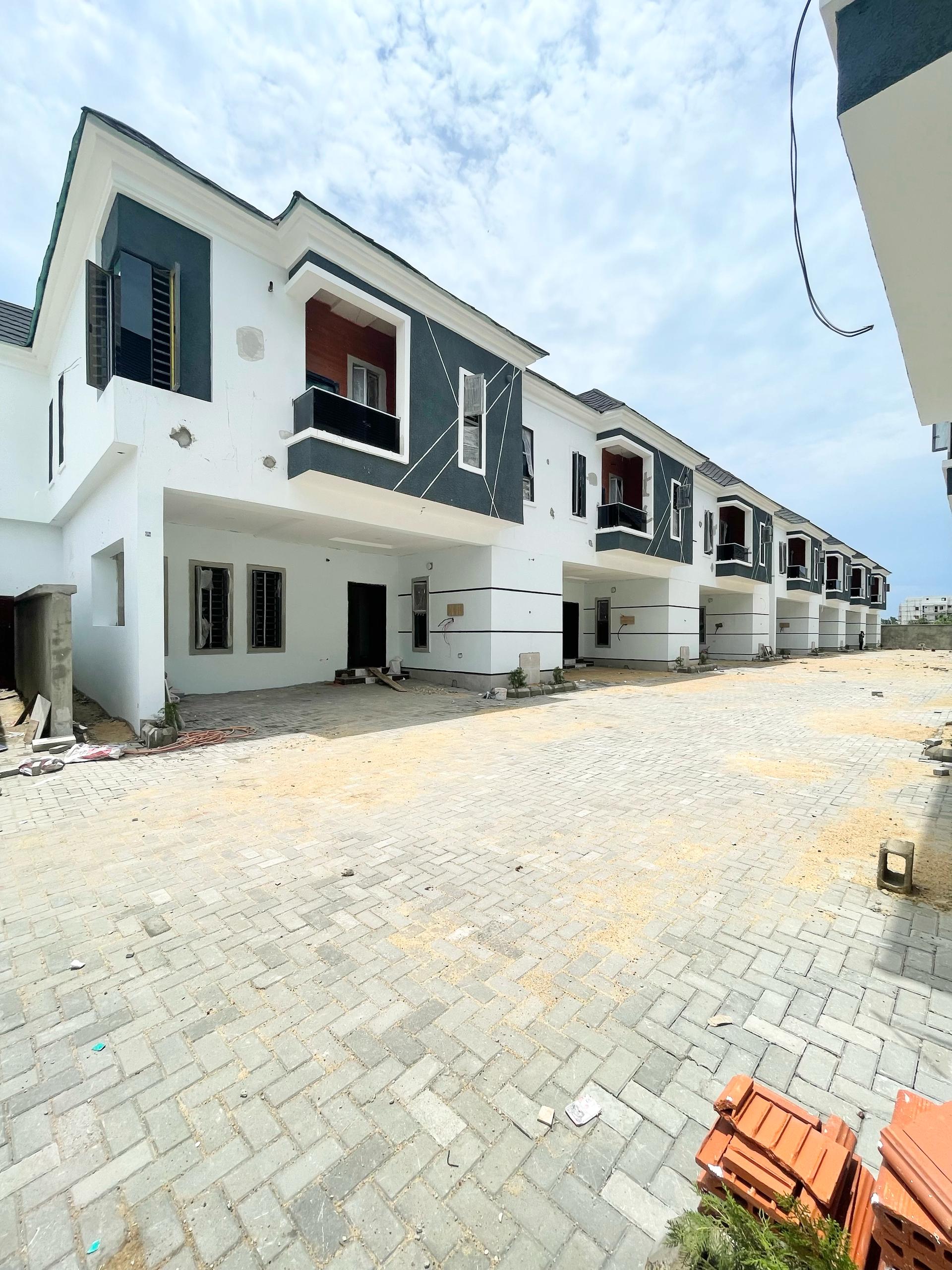4 BEDROOM TERRACE DUPLEX FOR SALE (AJAH4BTD01)