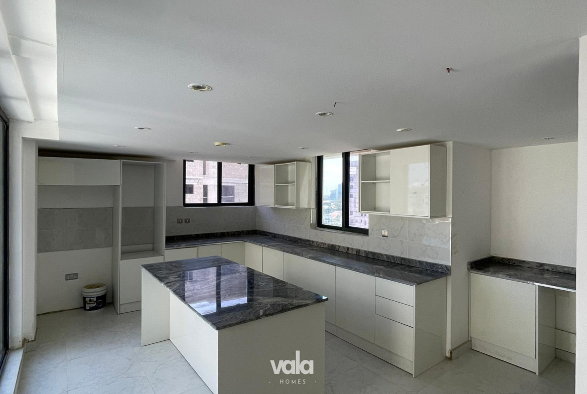 4BEDROOM PENTHOUSE AVAILABLE  FOR SALE (VI4B0)
