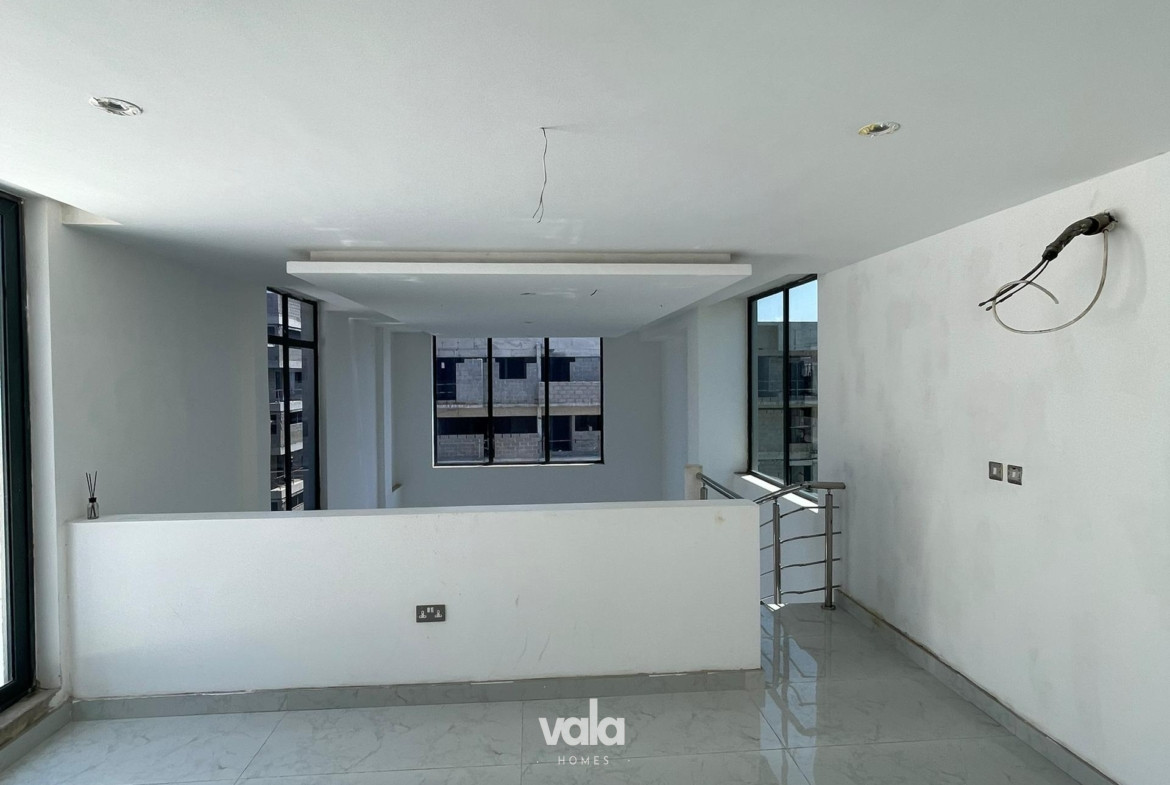 4BEDROOM PENTHOUSE AVAILABLE  FOR SALE (VI4B0)
