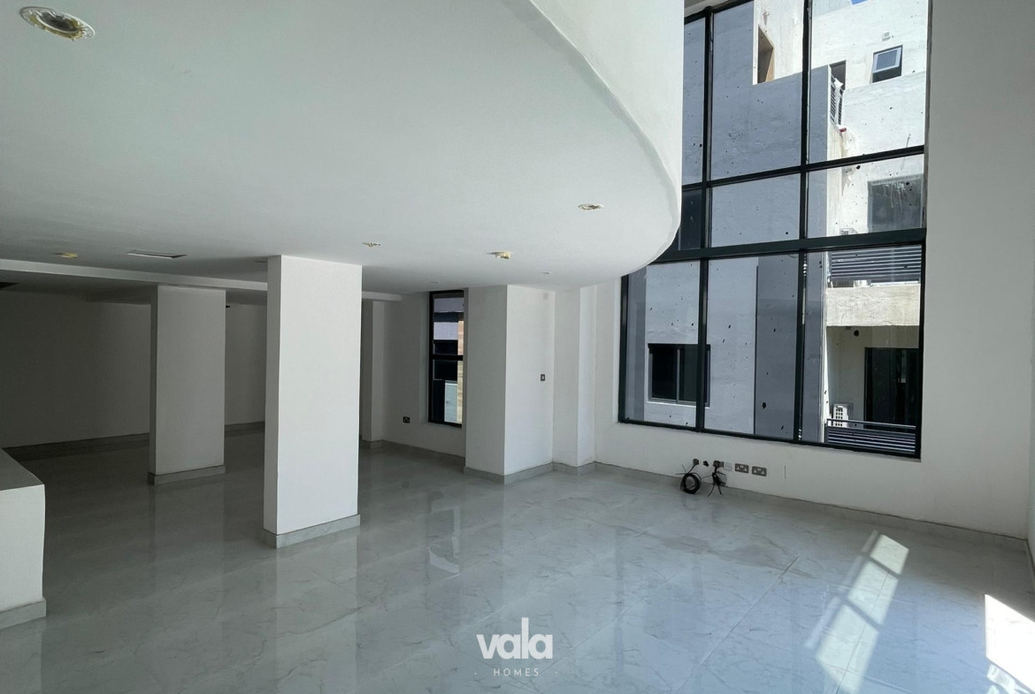 4BEDROOM PENTHOUSE AVAILABLE  FOR SALE (VI4B0)