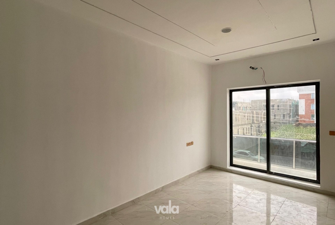 4BEDROOM TERRACE DUPLEX FOR SALE (IKOTA4BTD06)