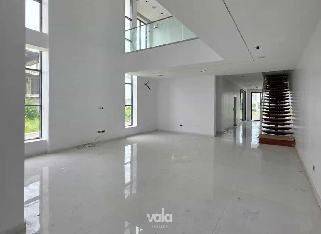 5 bedroom semi detached duplex (IKATE5BSD04)