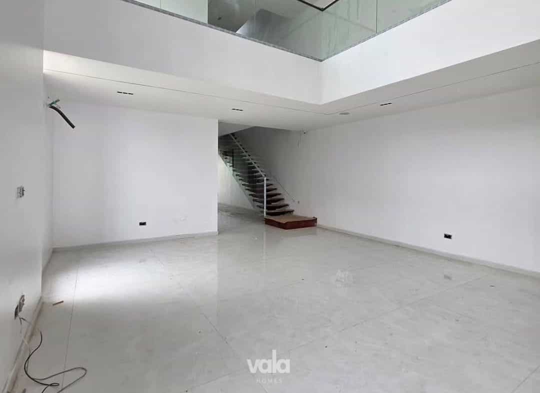 5 bedroom semi detached duplex (IKATE5BSD04)