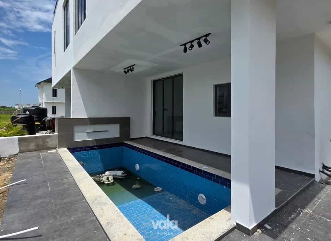 5 bedroom semi detached duplex (IKATE5BSD04)