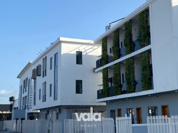 5 bedroom semi detached duplex (ikota5bsd0)