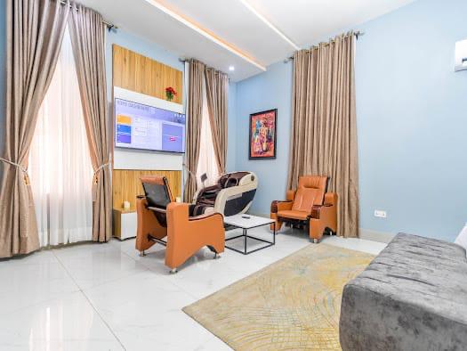 5 Bedroom Semi Detached Duplex (Ikota5BSD0)