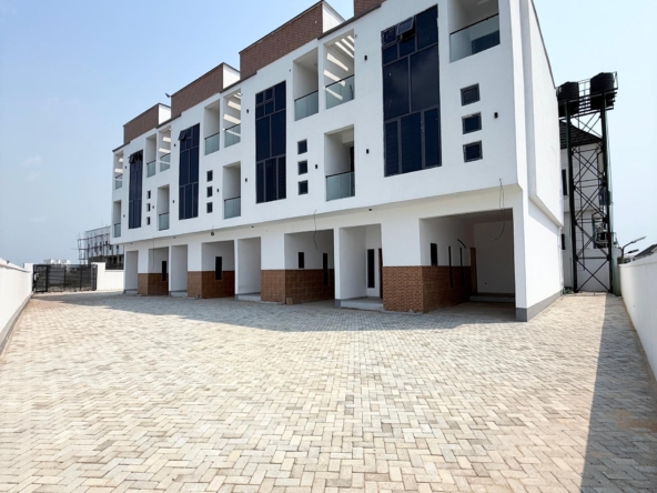 Four bedroom terraced duplex (chevron4btd01)