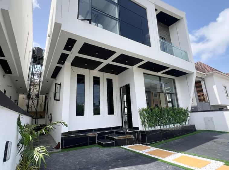 Stylish four bedroom fully detached duplex(ajah4bdd11)